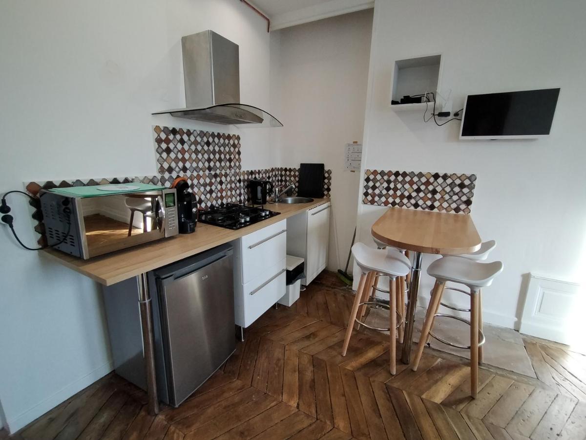 Appartement Cosy Parvis Gare Clermont-Ferrand Esterno foto